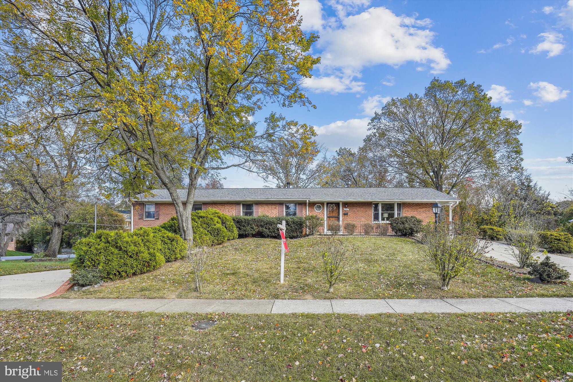5101 Ampthill Dr