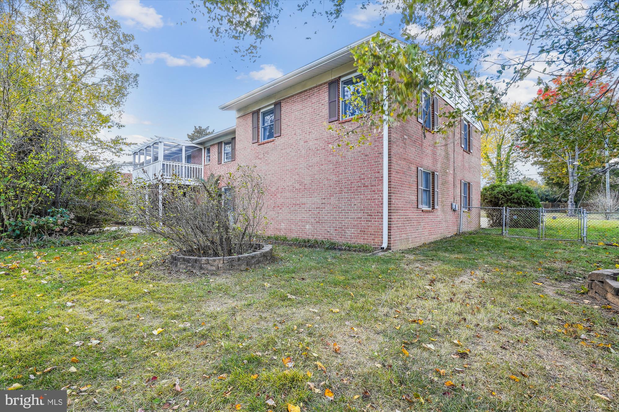 5101 Ampthill Dr