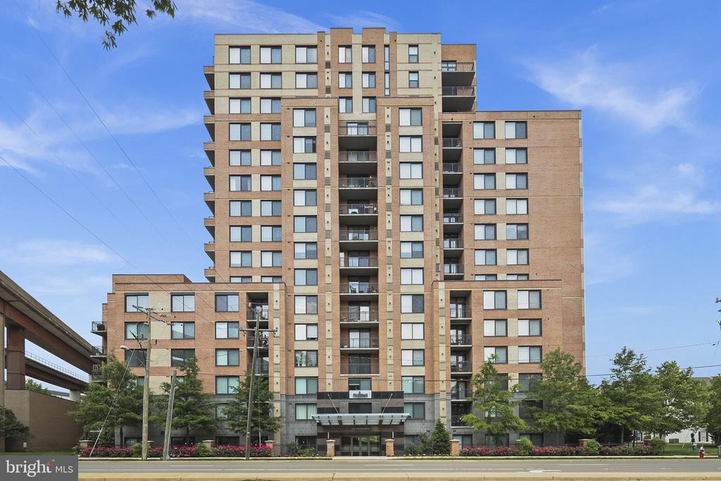 2451 MIDTOWN AVENUE 1619