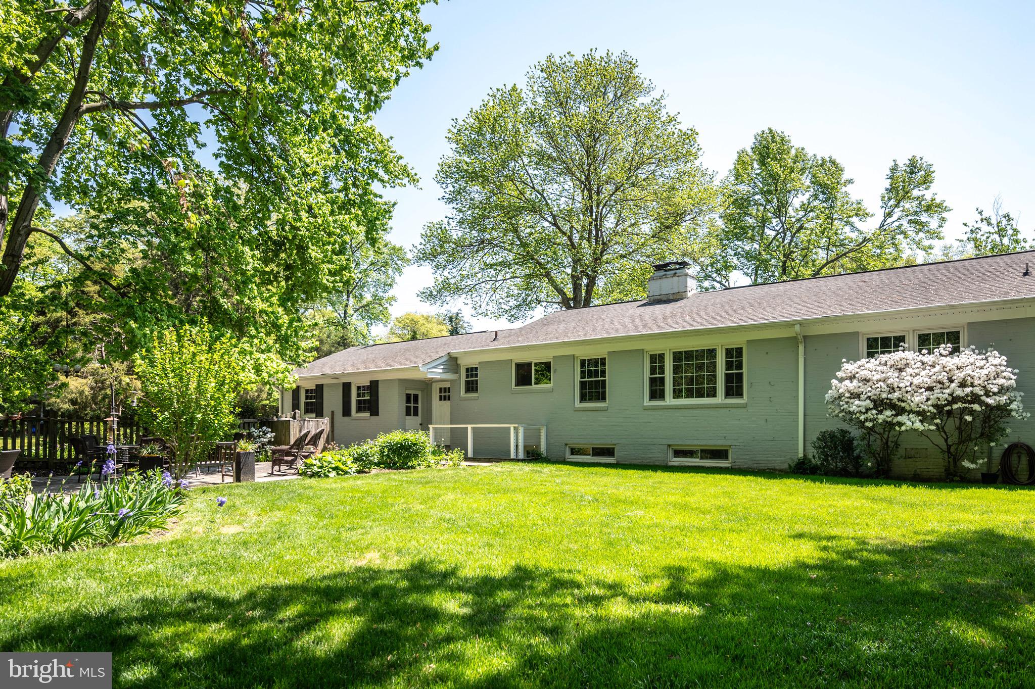 4312 FERRY LANDING ROAD