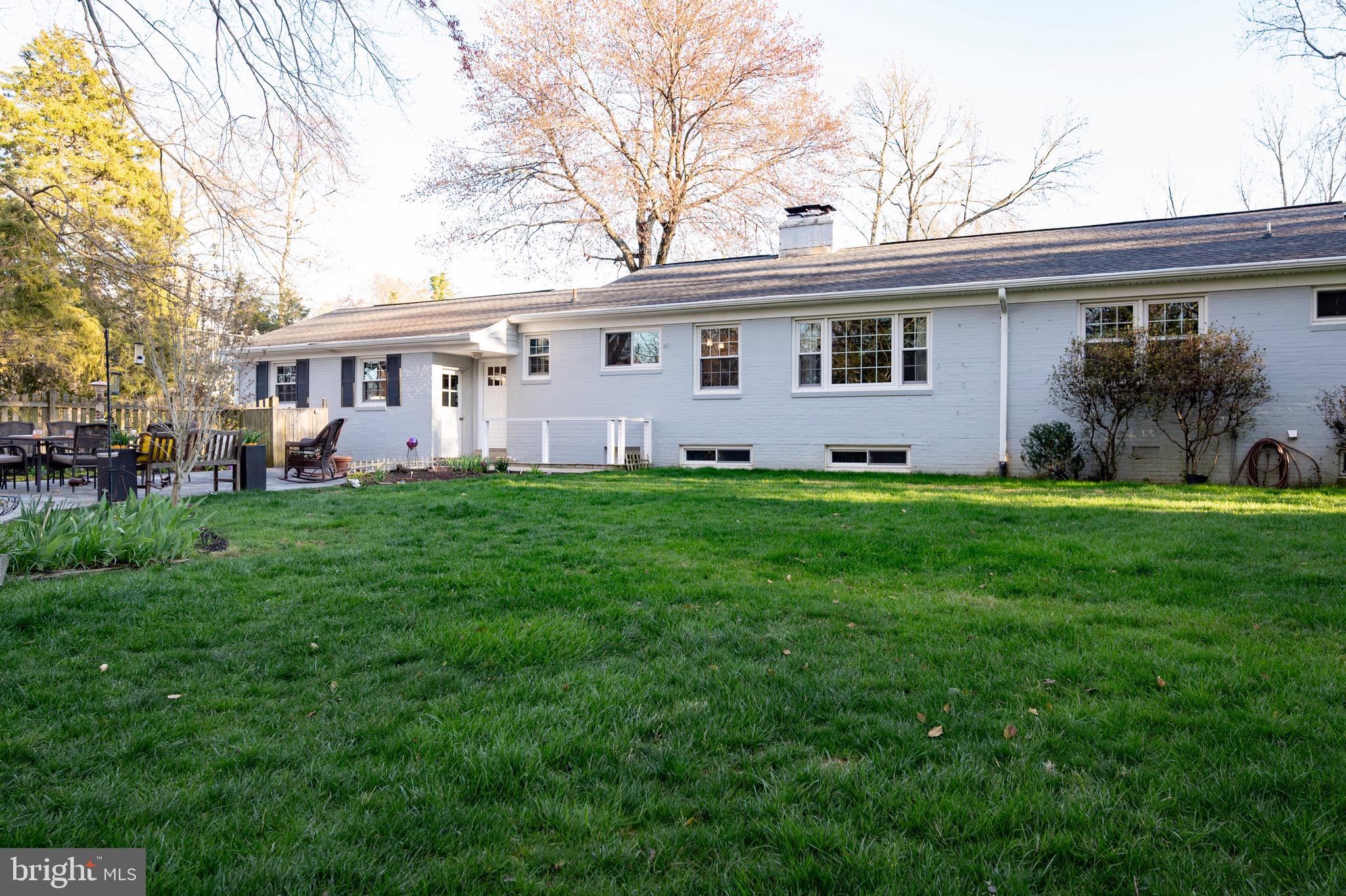 4312 FERRY LANDING ROAD