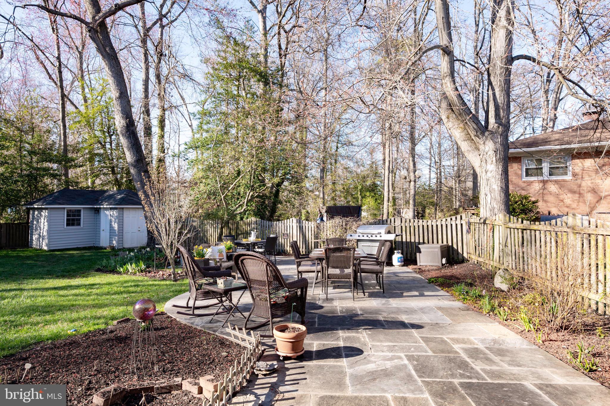 4312 FERRY LANDING ROAD