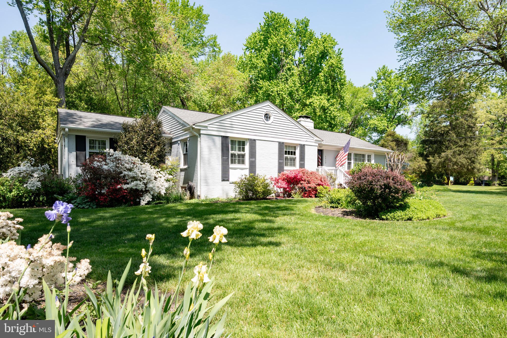 4312 FERRY LANDING ROAD