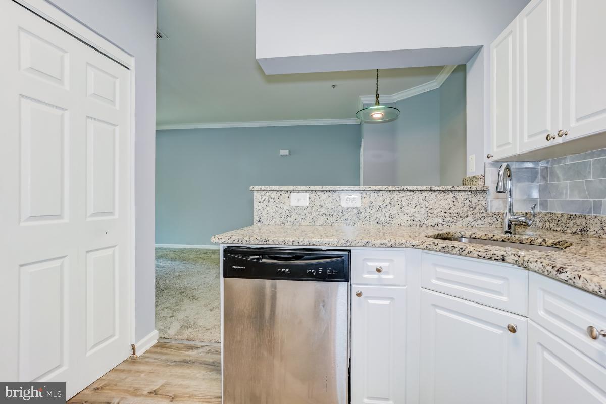 12909 ALTON SQUARE 102