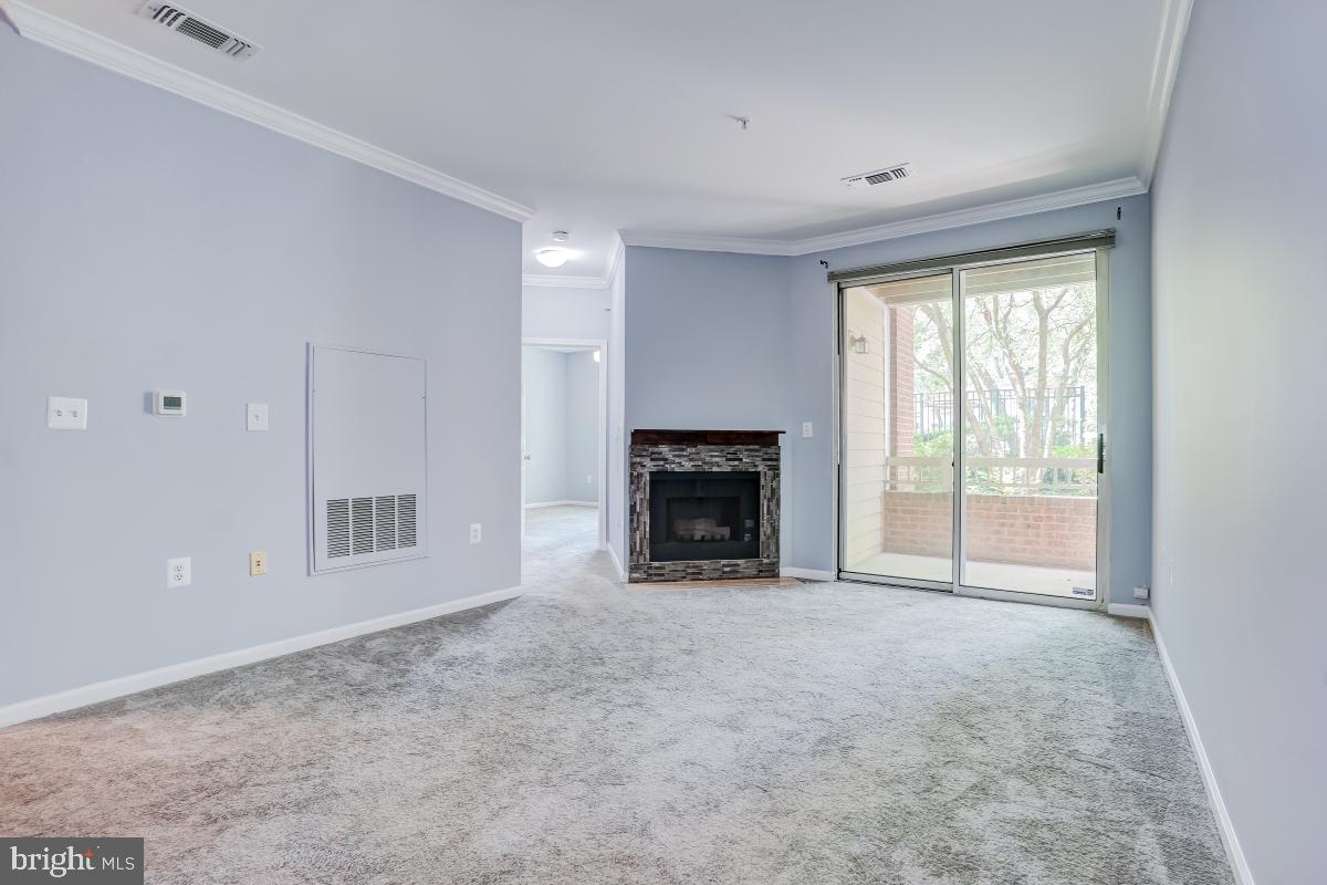 12909 ALTON SQUARE 102