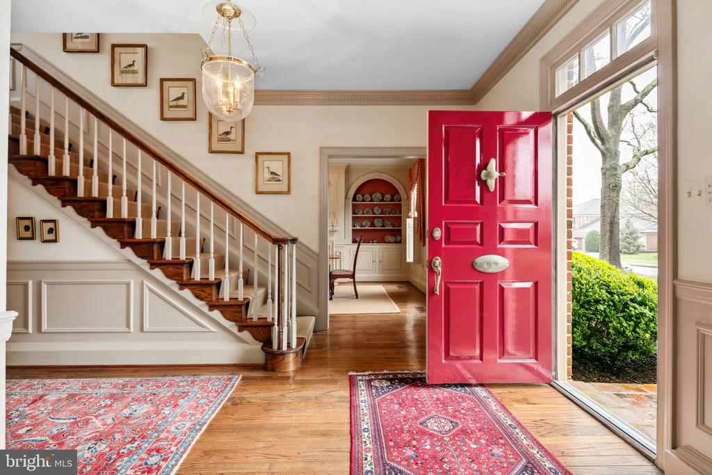 9394 MOUNT VERNON CIRCLE