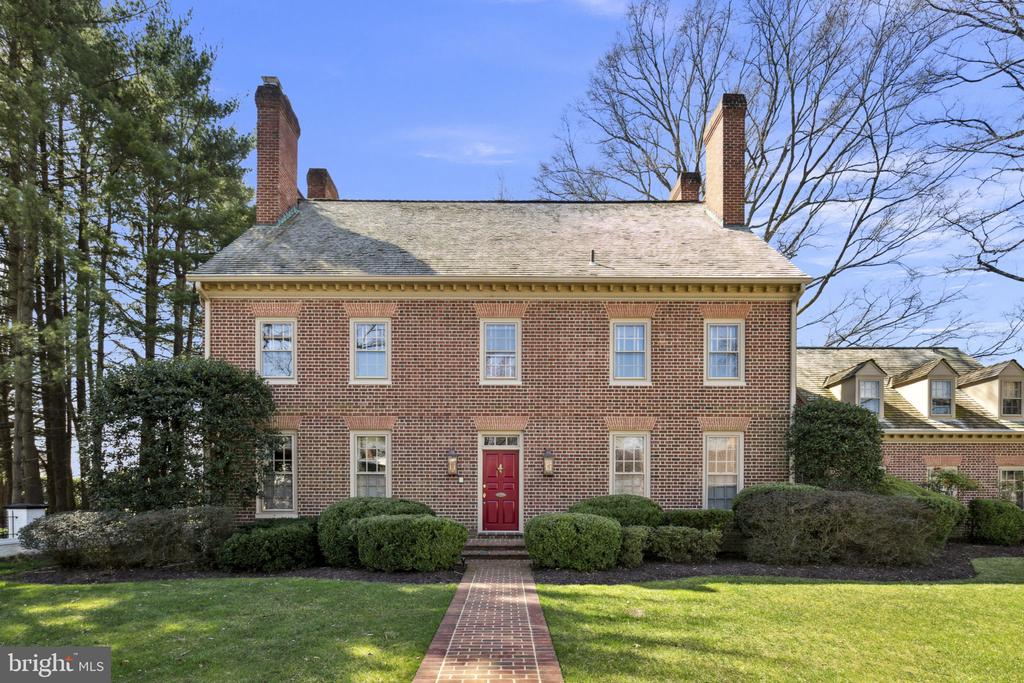 9394 MOUNT VERNON CIRCLE