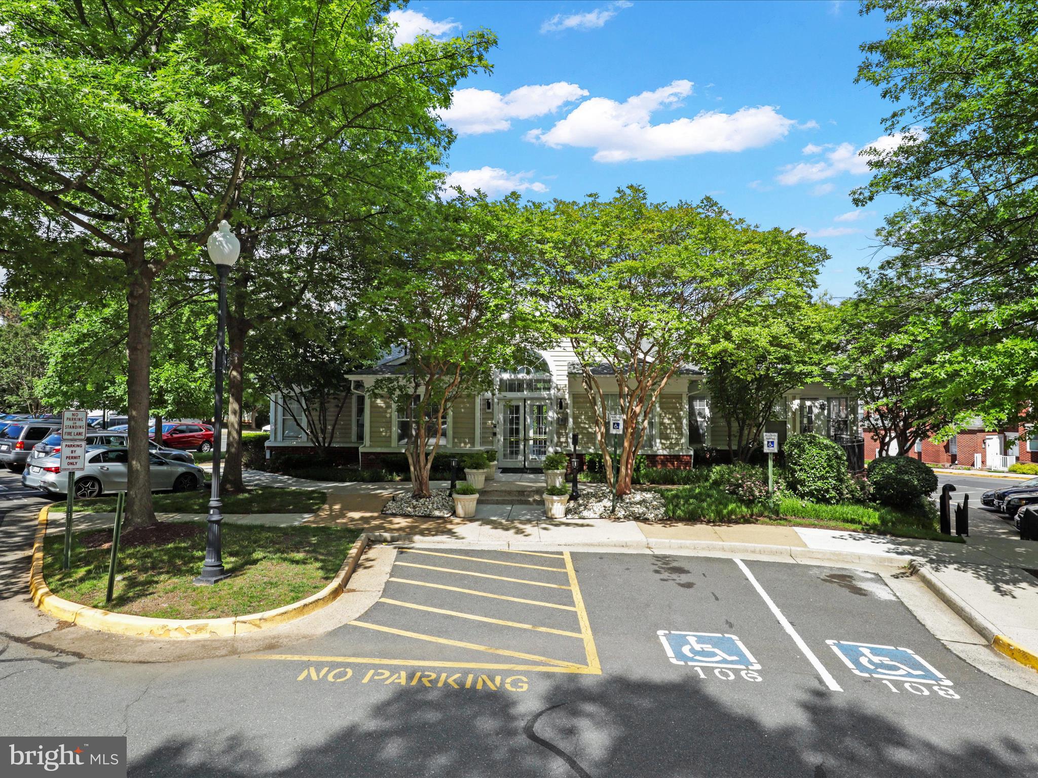 1645 INTERNATIONAL DRIVE TH-16