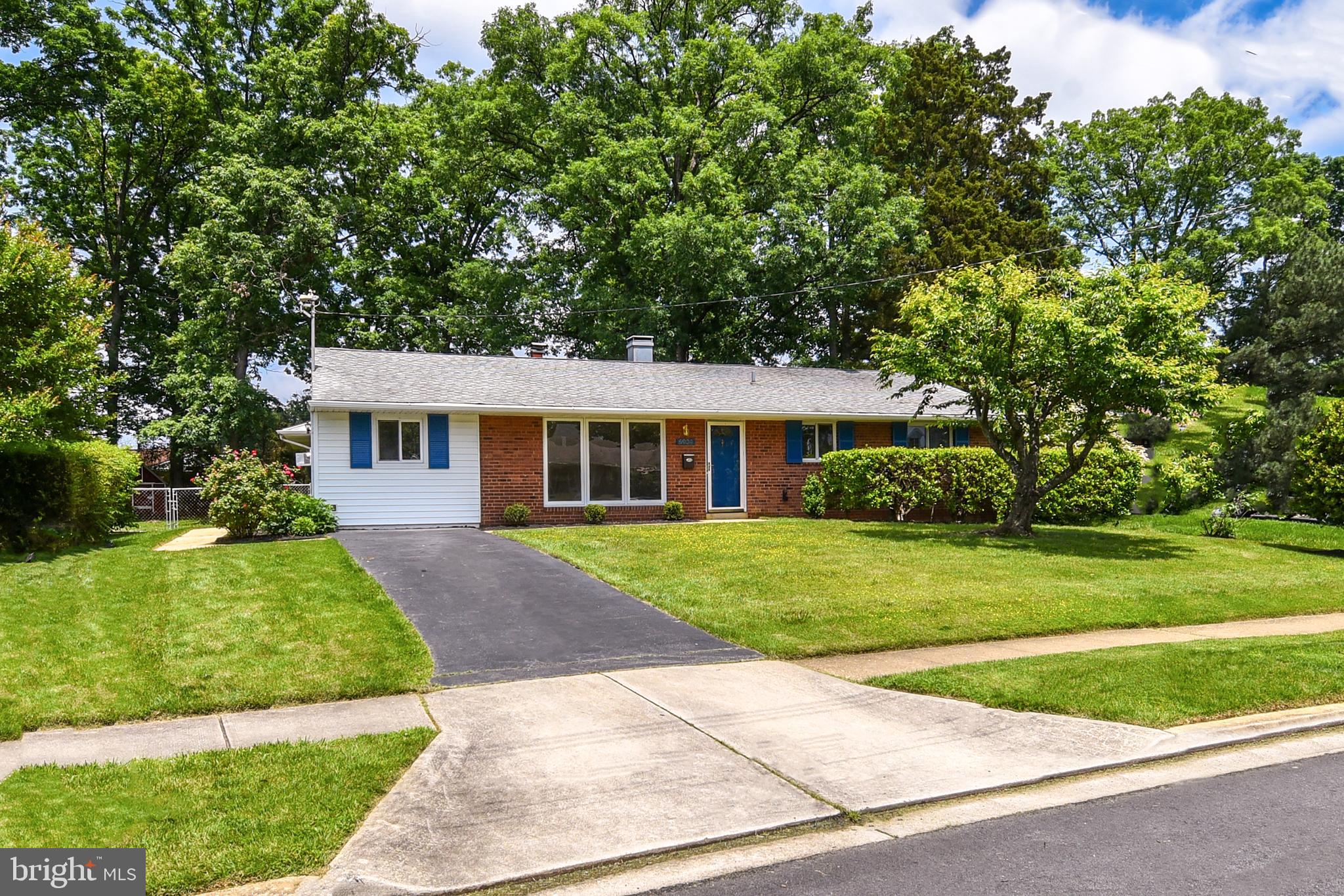 6904 CONSTANCE DRIVE