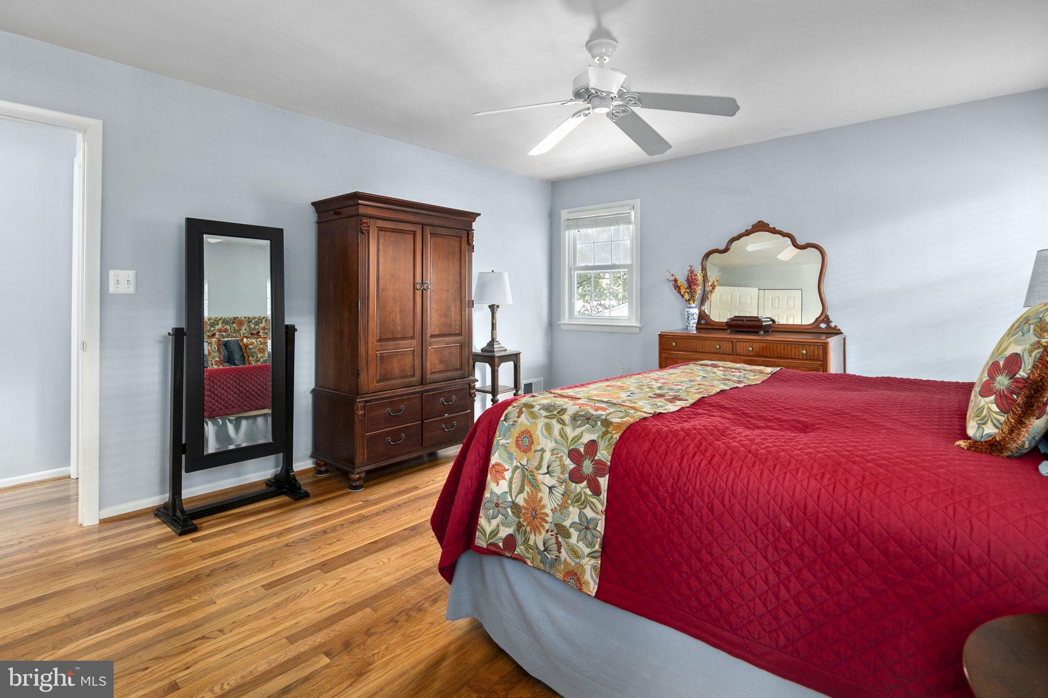 8337 BOUND BROOK LANE