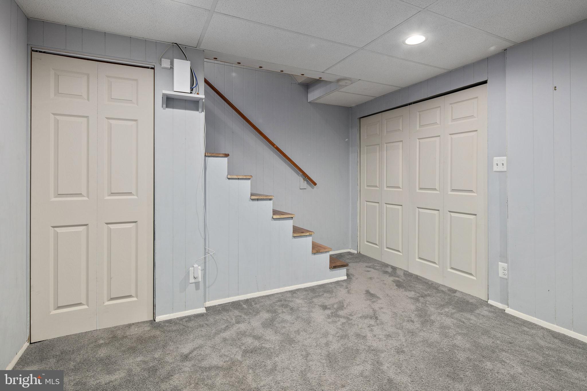 8337 BOUND BROOK LANE