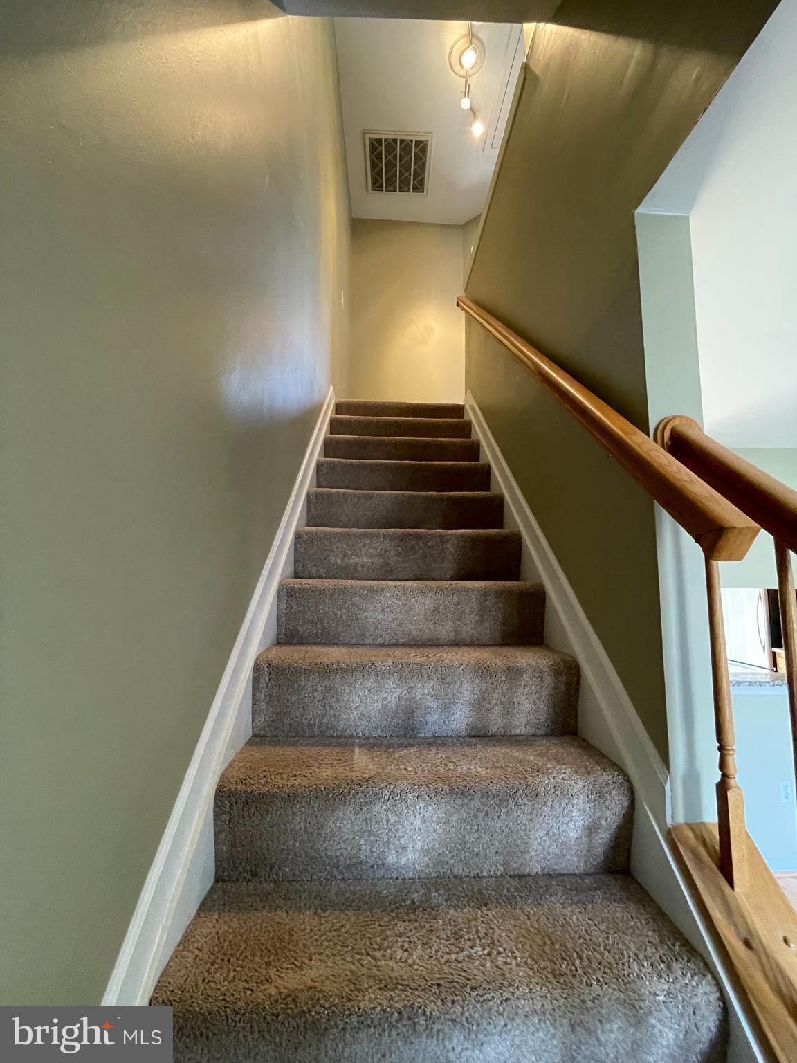 6535 OLD CARRIAGE DRIVE