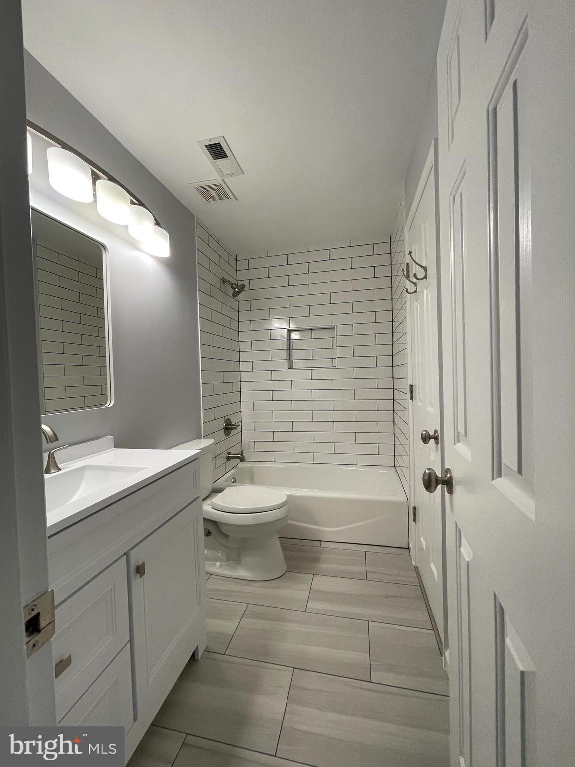 6535 OLD CARRIAGE DRIVE