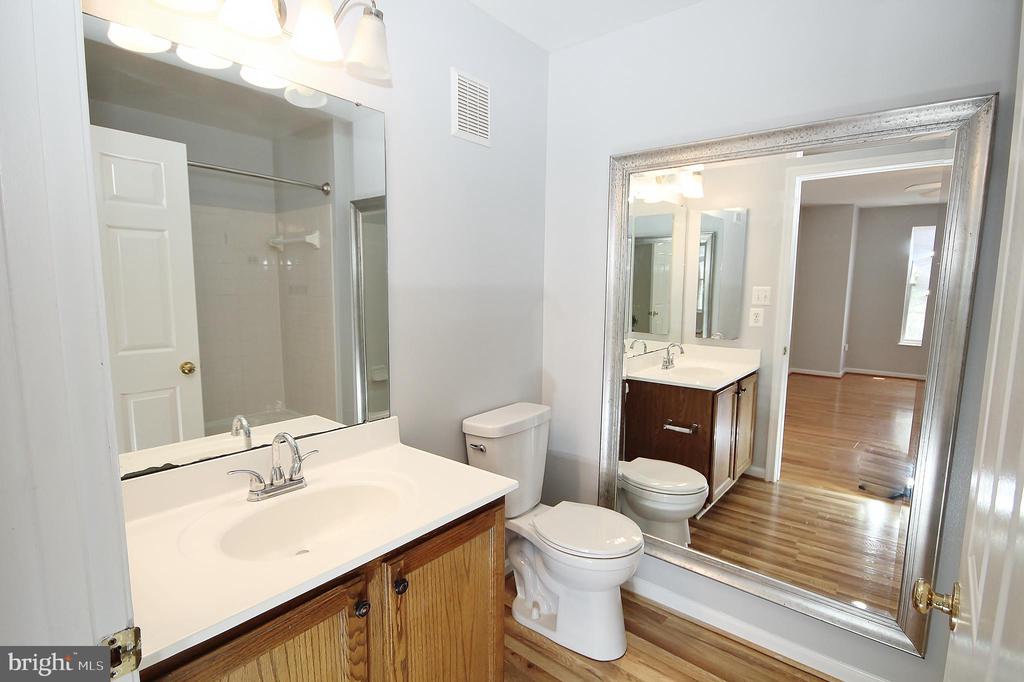 7522 SNOWPEA COURT J 21