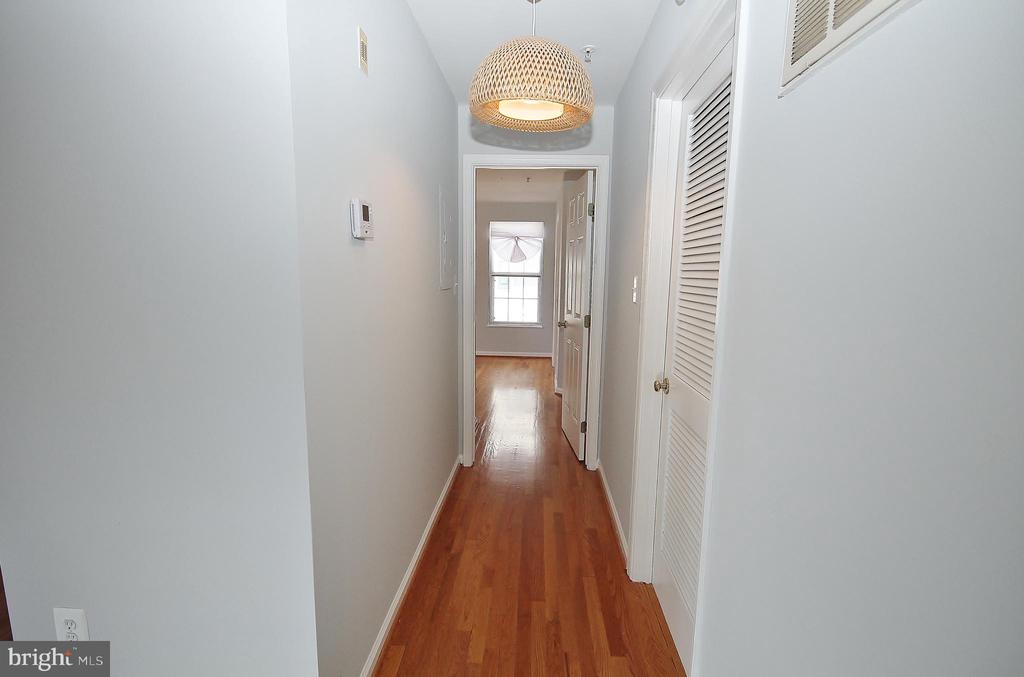 7522 SNOWPEA COURT J 21