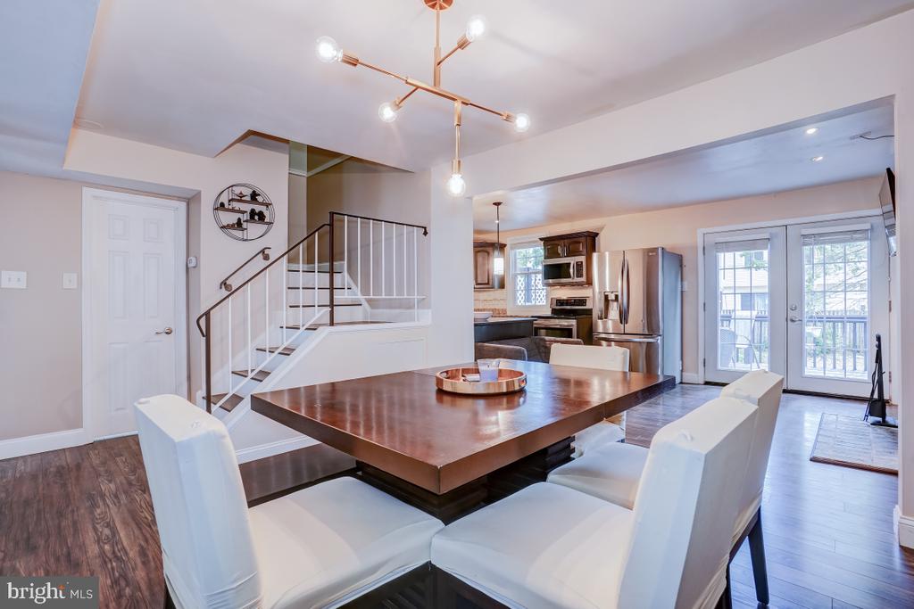 6002 TICONDEROGA COURT