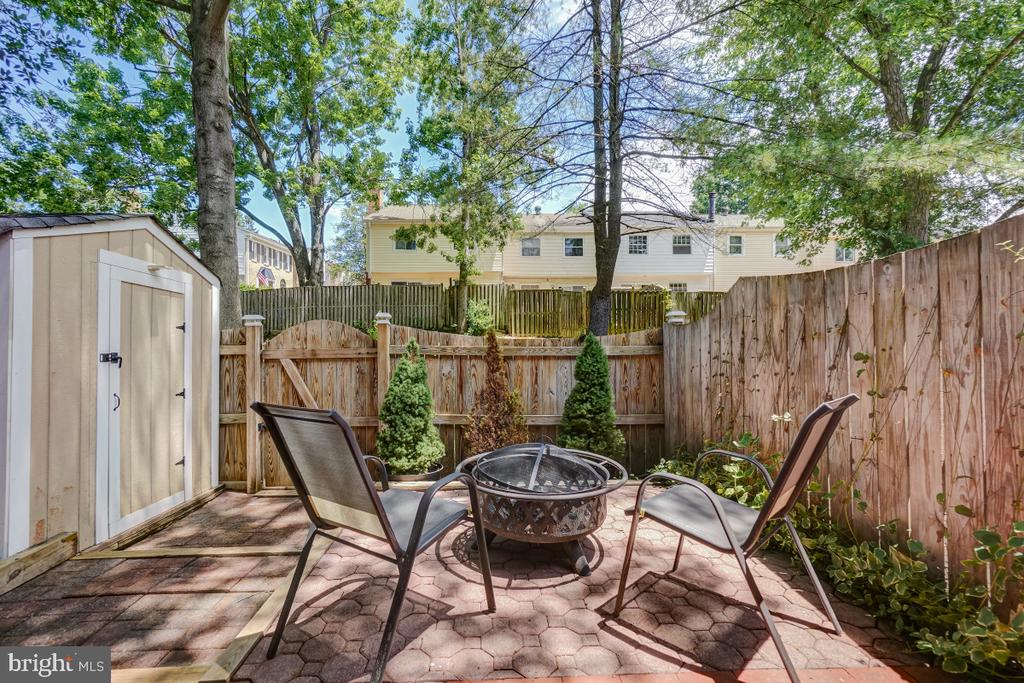 6002 TICONDEROGA COURT