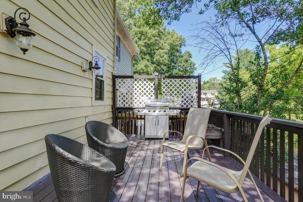 6002 TICONDEROGA COURT