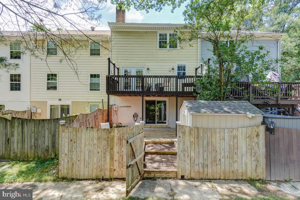 6002 TICONDEROGA COURT
