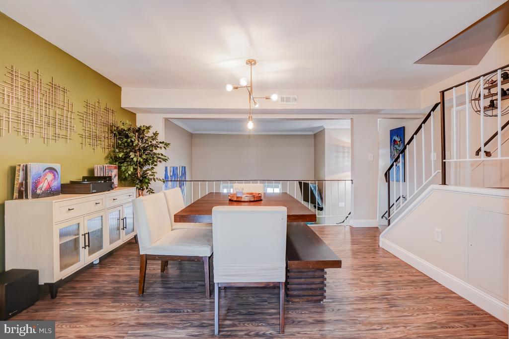 6002 TICONDEROGA COURT