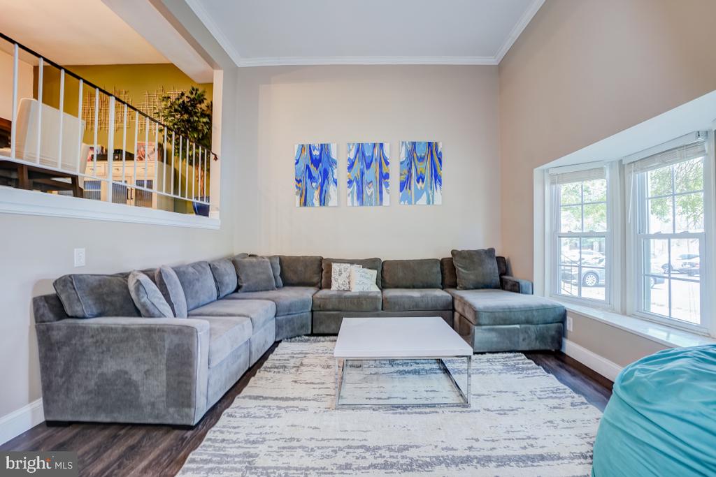 6002 TICONDEROGA COURT