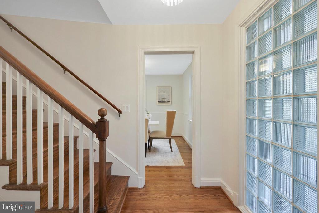 3105 WORTHINGTON CIRCLE
