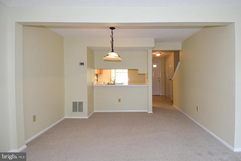 5349 HARBOR COURT DRIVE