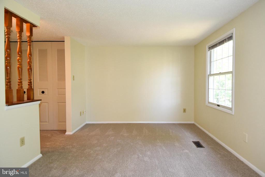 5349 HARBOR COURT DRIVE