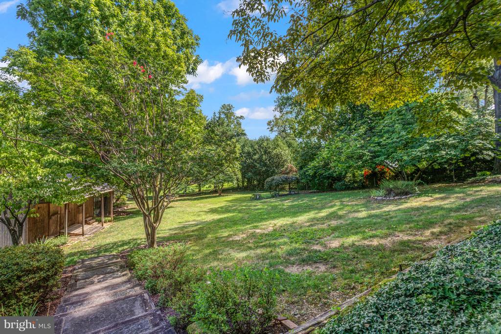 8305 ACCOTINK ROAD