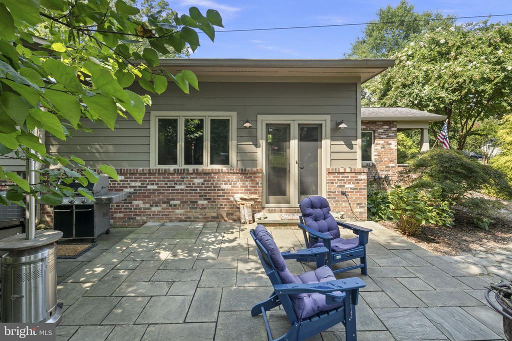 4201 ADRIENNE DRIVE