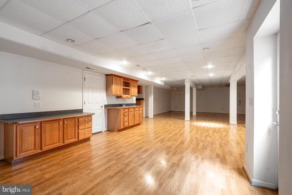 5943 DOROTHY BOLTON COURT