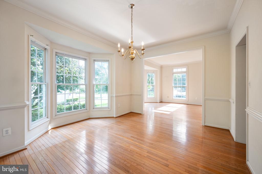 5943 DOROTHY BOLTON COURT