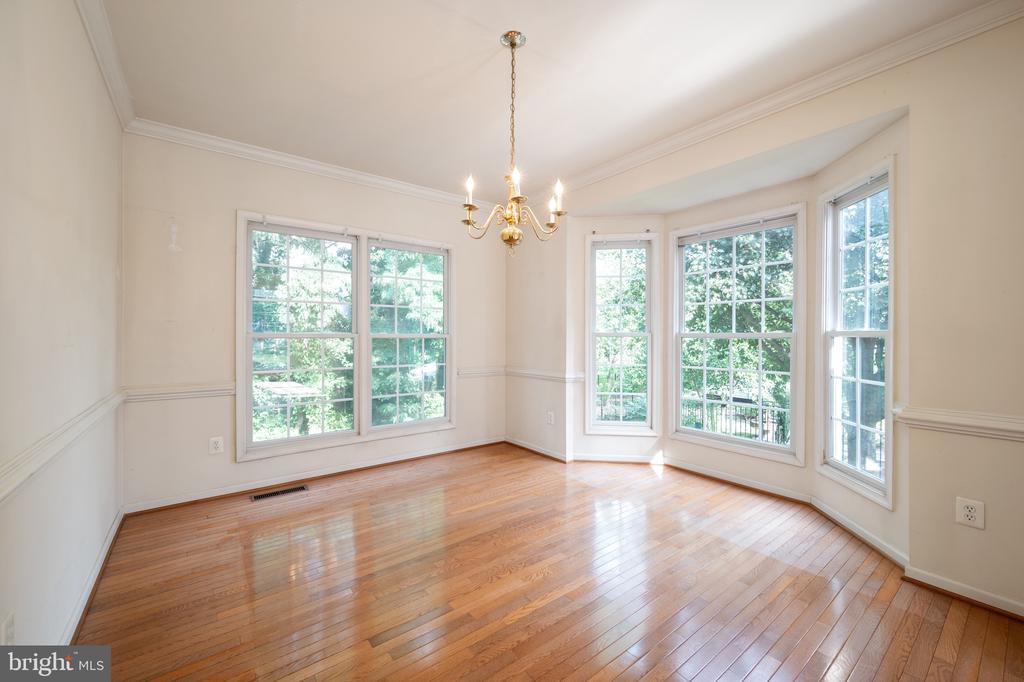 5943 DOROTHY BOLTON COURT