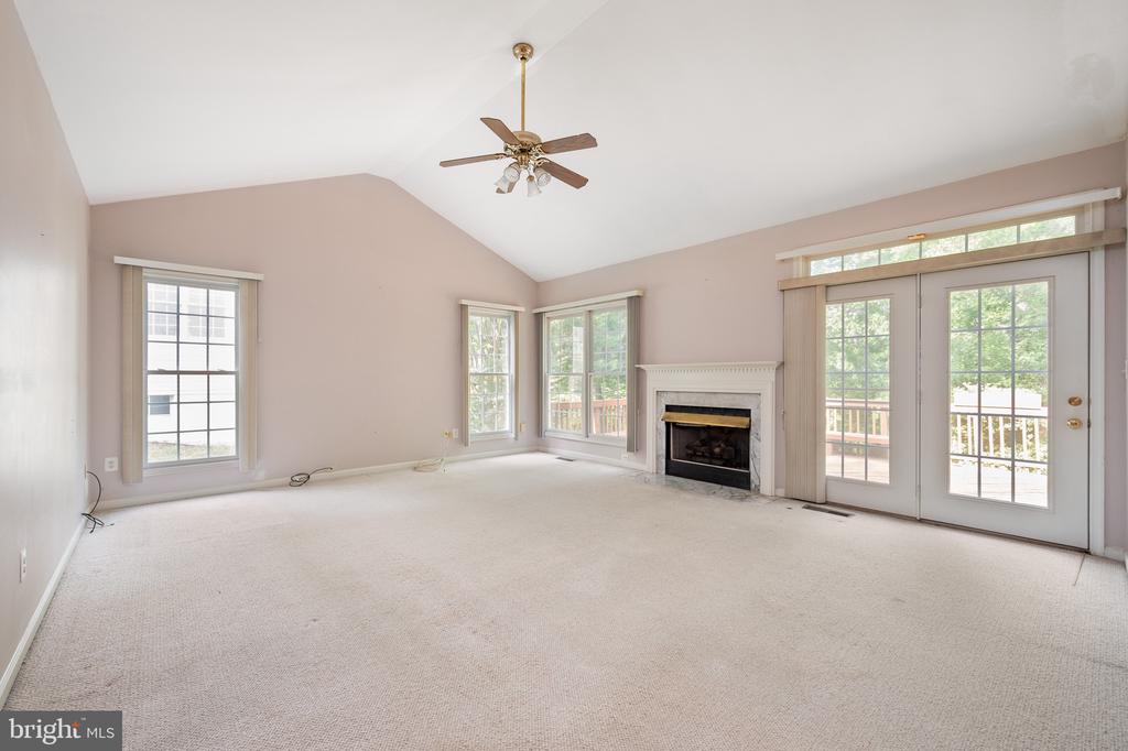 5943 DOROTHY BOLTON COURT