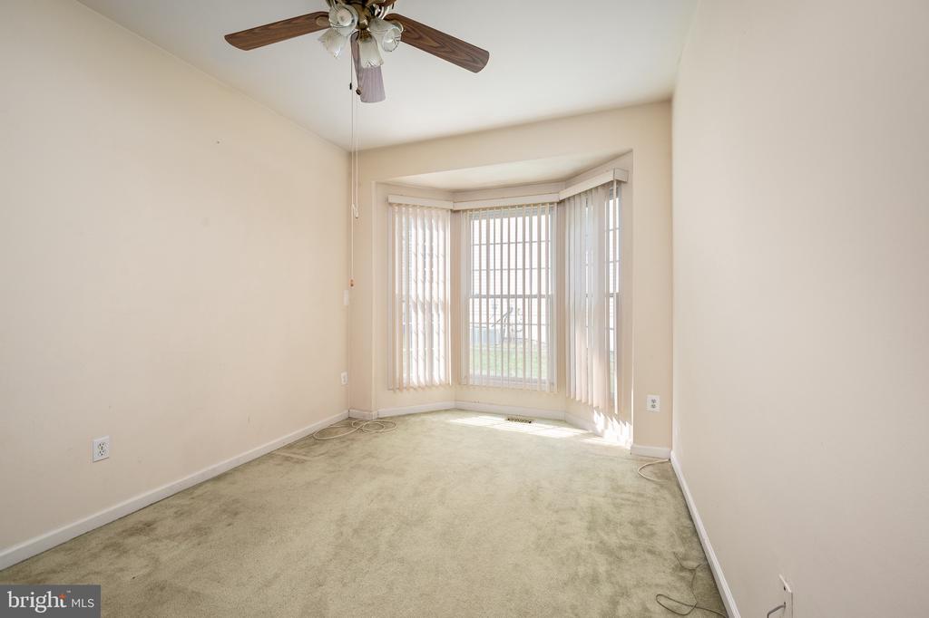 5943 DOROTHY BOLTON COURT