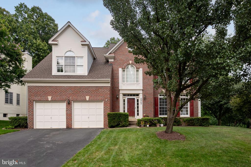 5943 DOROTHY BOLTON COURT