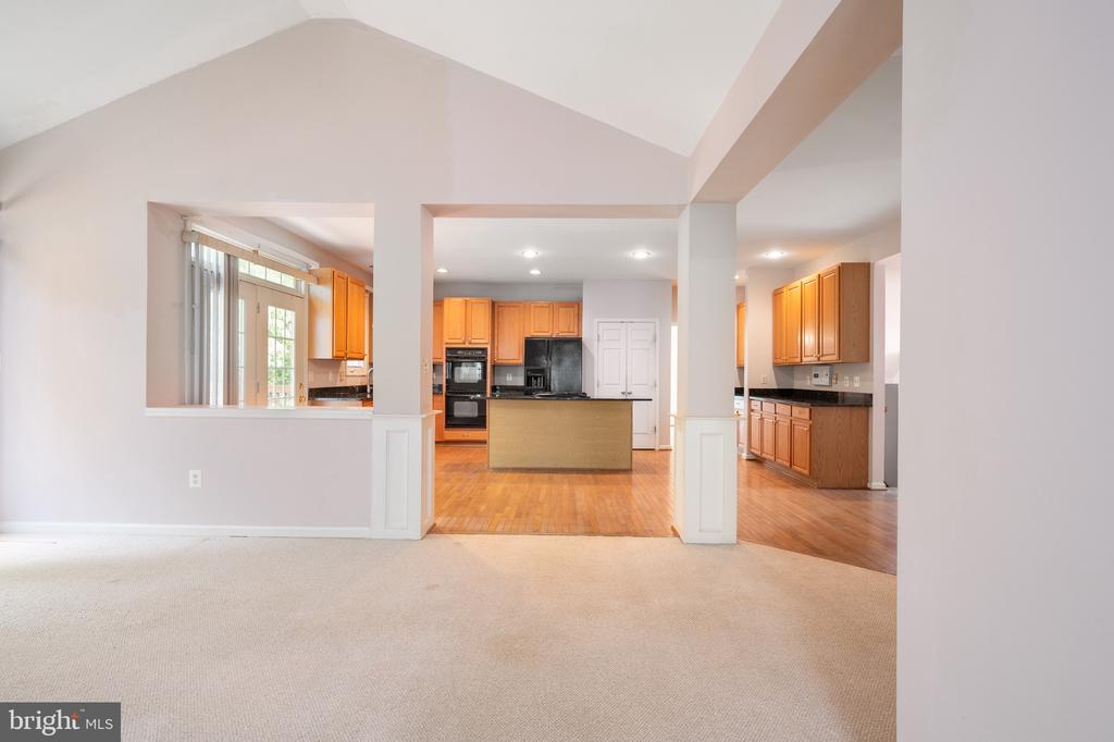 5943 DOROTHY BOLTON COURT