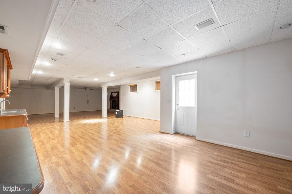 5943 DOROTHY BOLTON COURT