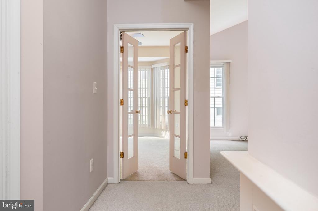 5943 DOROTHY BOLTON COURT