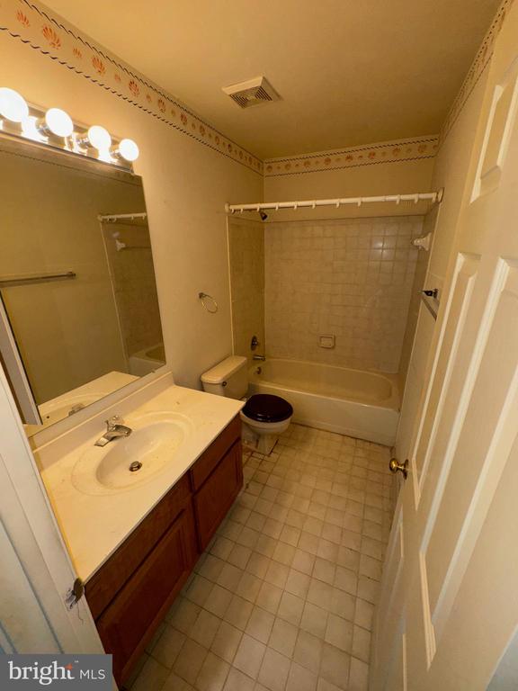 6330 MILLWOOD COURT