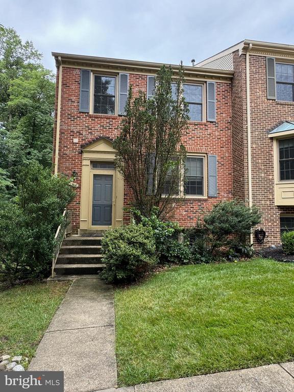 6330 MILLWOOD COURT
