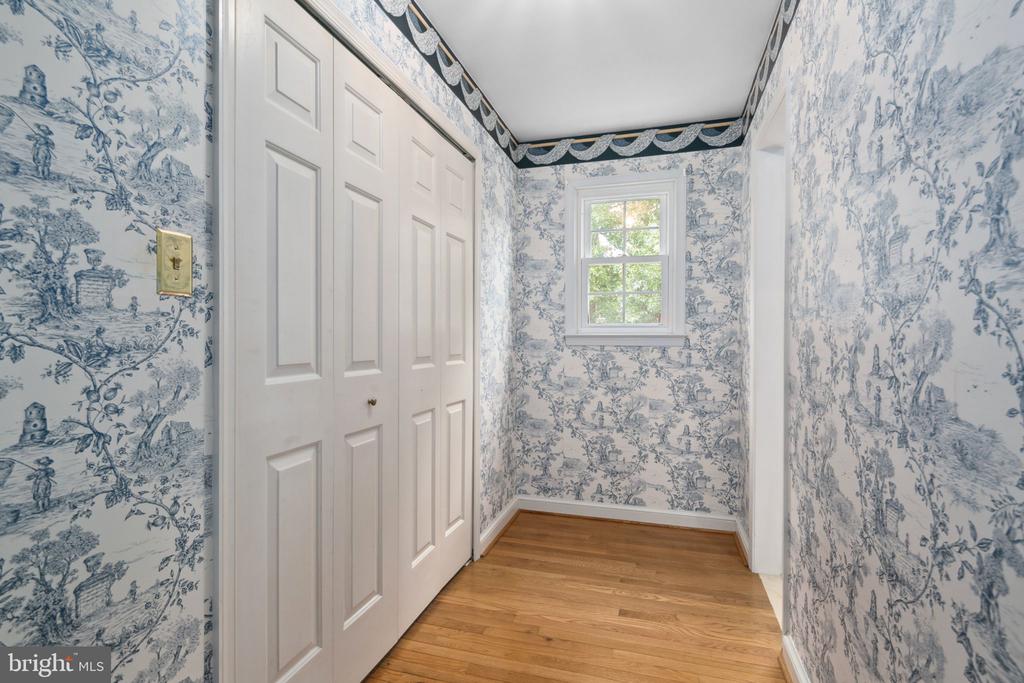 9331 HEATHER GLEN DRIVE