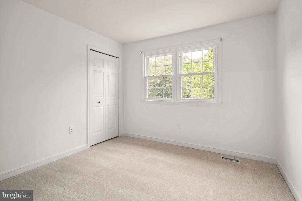 9331 HEATHER GLEN DRIVE