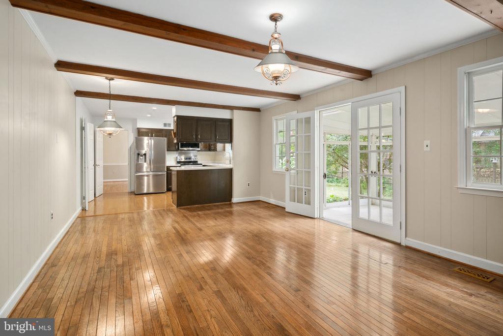 9331 HEATHER GLEN DRIVE