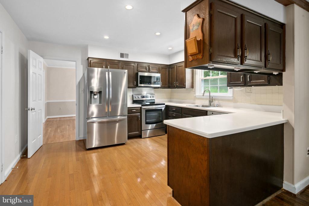 9331 HEATHER GLEN DRIVE