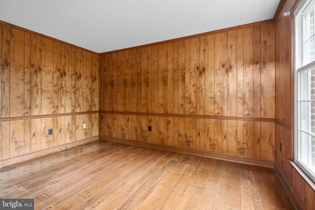 9331 HEATHER GLEN DRIVE