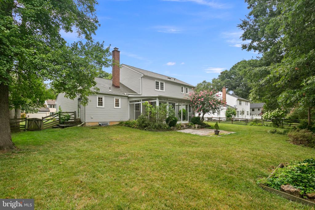 9331 HEATHER GLEN DRIVE