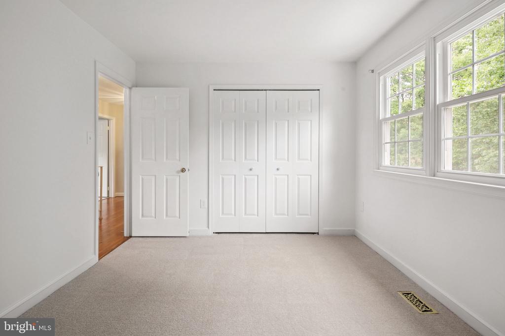 9331 HEATHER GLEN DRIVE