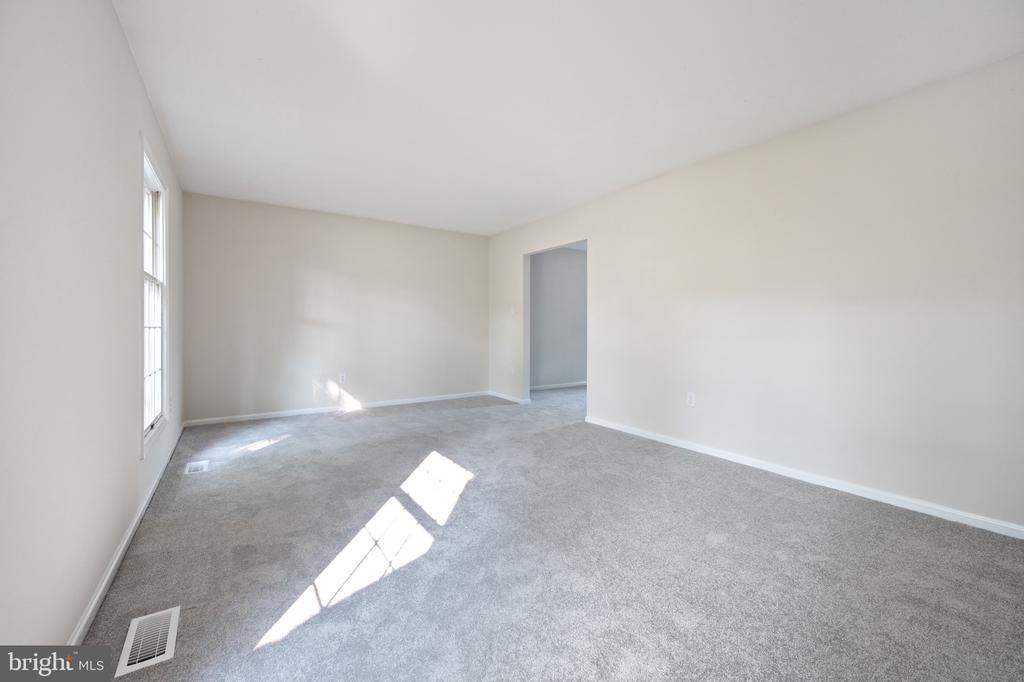 6426 KINGS LANDING ROAD