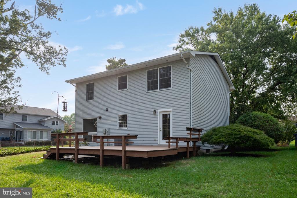6426 KINGS LANDING ROAD